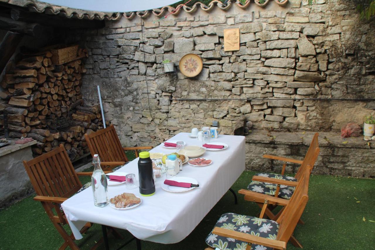 Cal Bove Apartment Sant Guim de Freixenet ภายนอก รูปภาพ