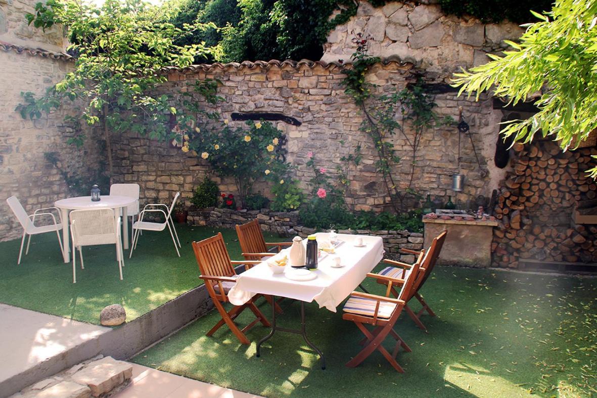 Cal Bove Apartment Sant Guim de Freixenet ภายนอก รูปภาพ